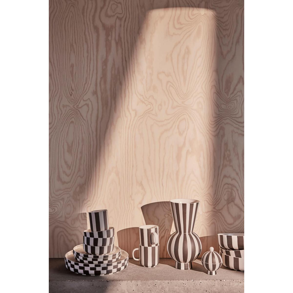 product/o/y/oyoy-living-design_l301192_noir_2.jpg