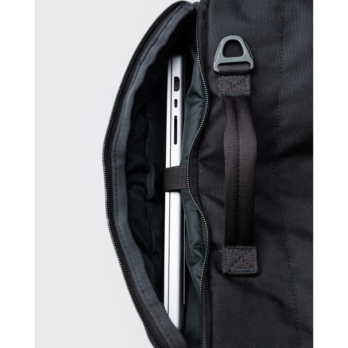 product/s/a/sandqvist_250405999_black_16.jpg
