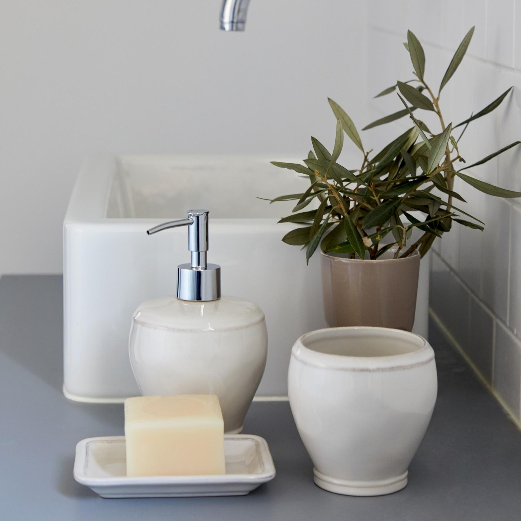 product/c/a/casafina_nad111-whi_white_2.jpg