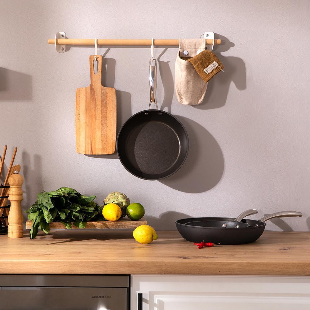 product/c/e/cecotec_01466_noir_4.jpg