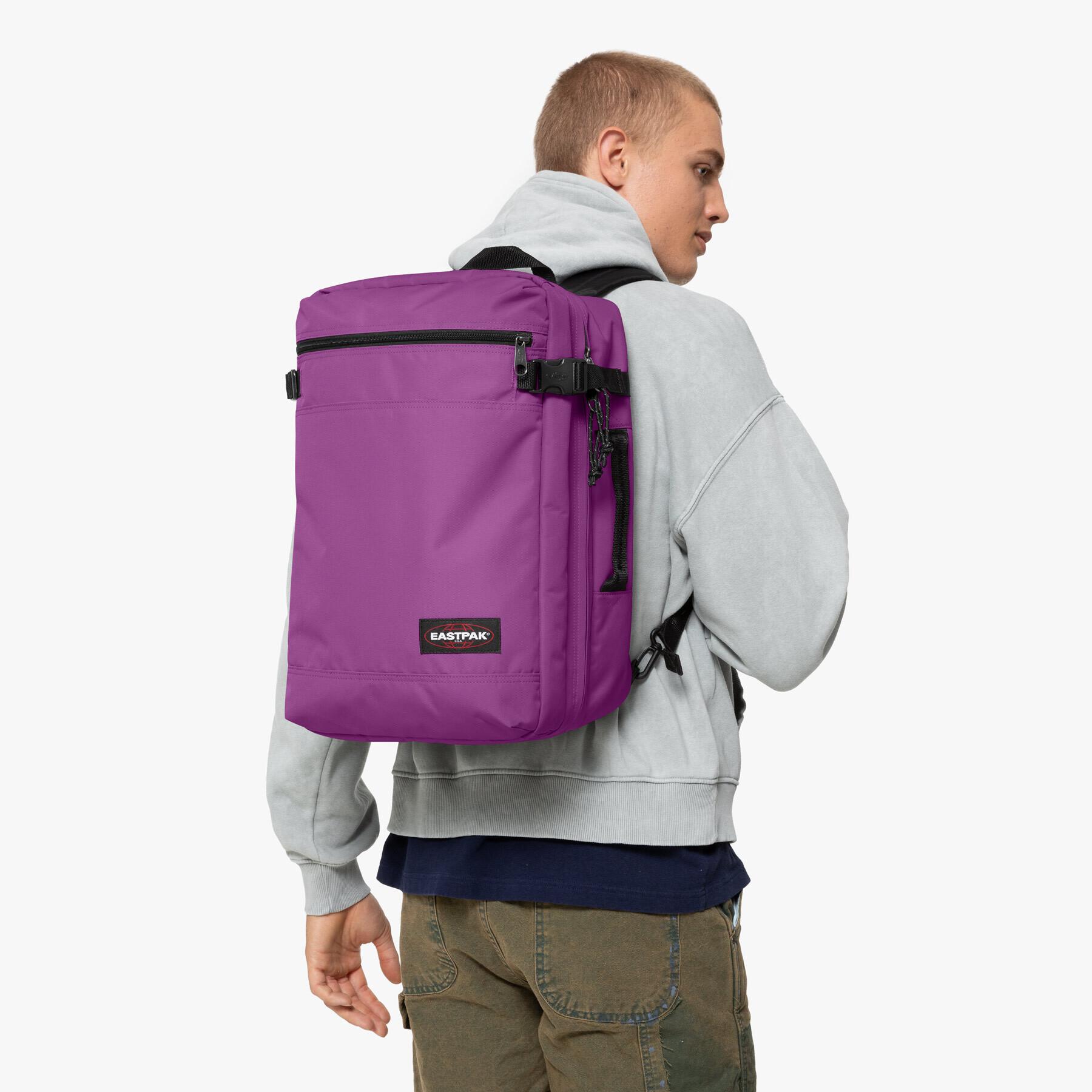 product/e/a/eastpak_ek0a5bhi5s8_5s8-fig-purple_4.jpg