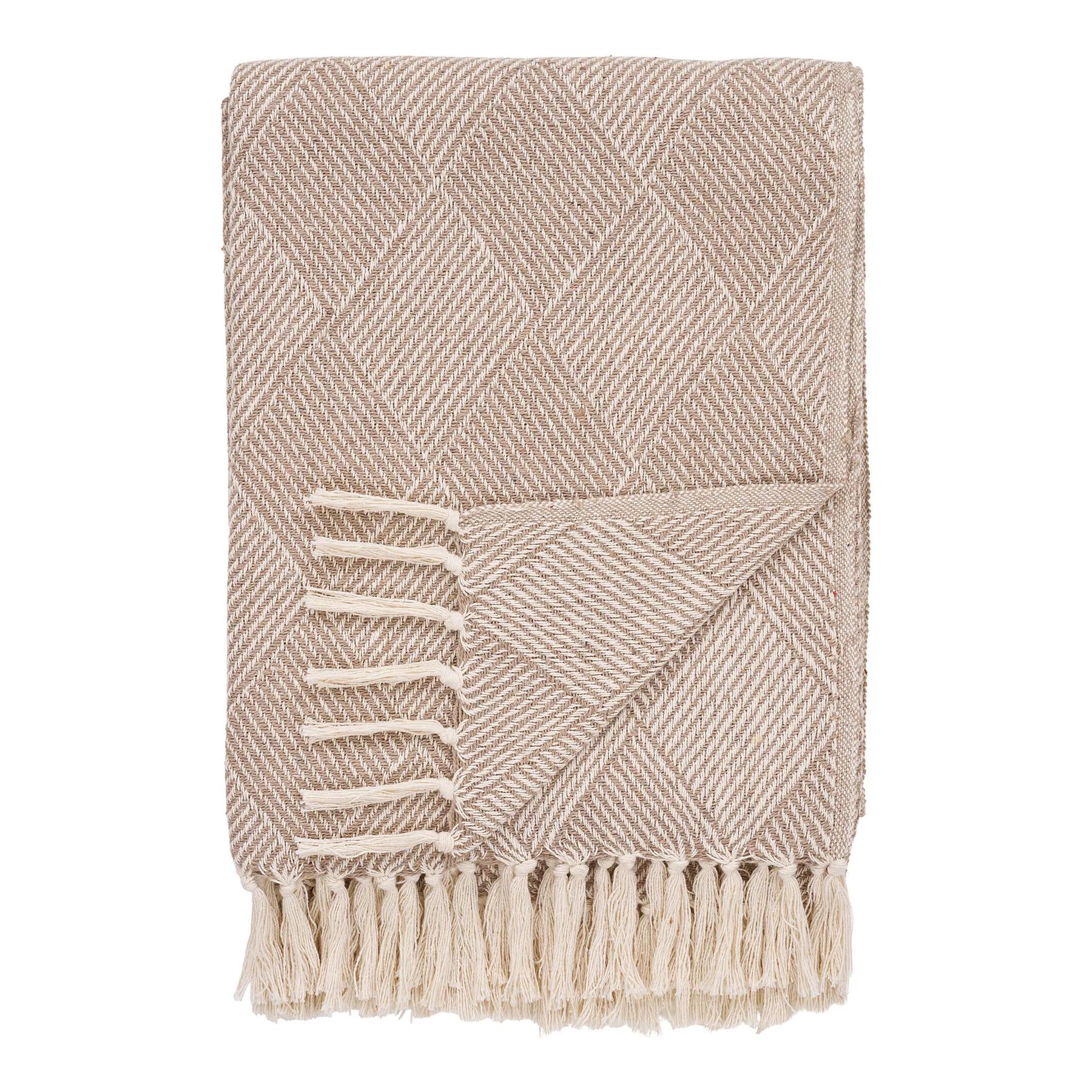 product/h/o/house-nordic_3960922_taupe_1.jpg