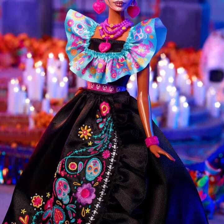 product/m/a/mattel_matthrm72_noir_5.jpg