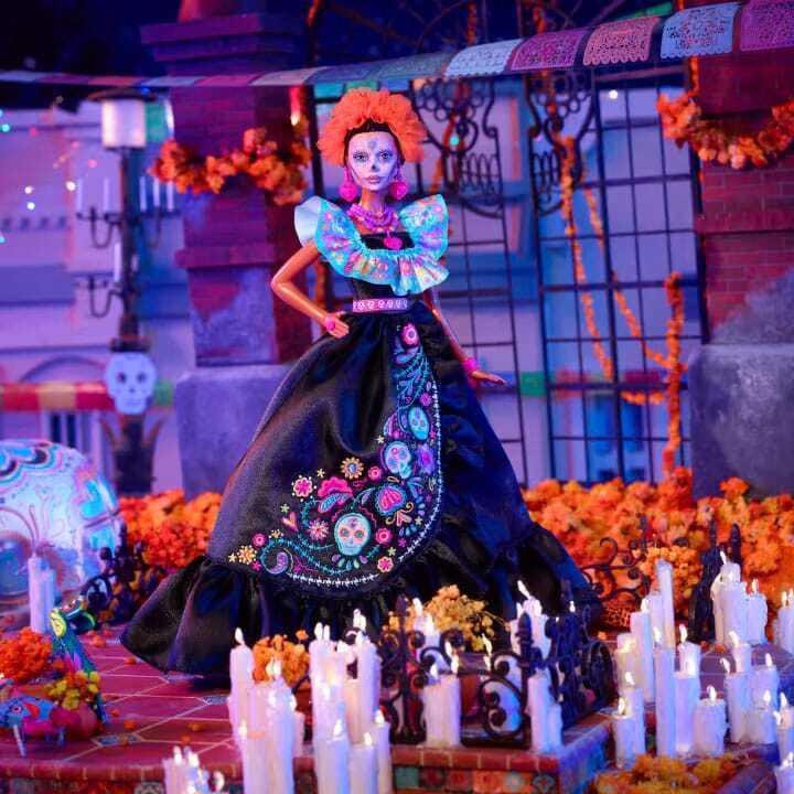 product/m/a/mattel_matthrm72_noir_6.jpg