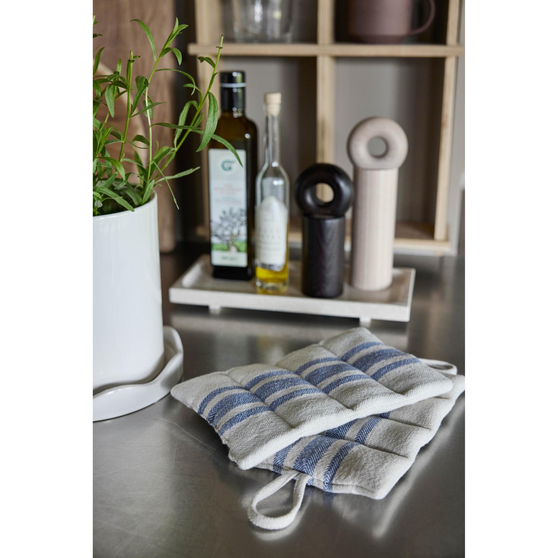 product/o/y/oyoy-living-design_l301352_bleu_2.jpg