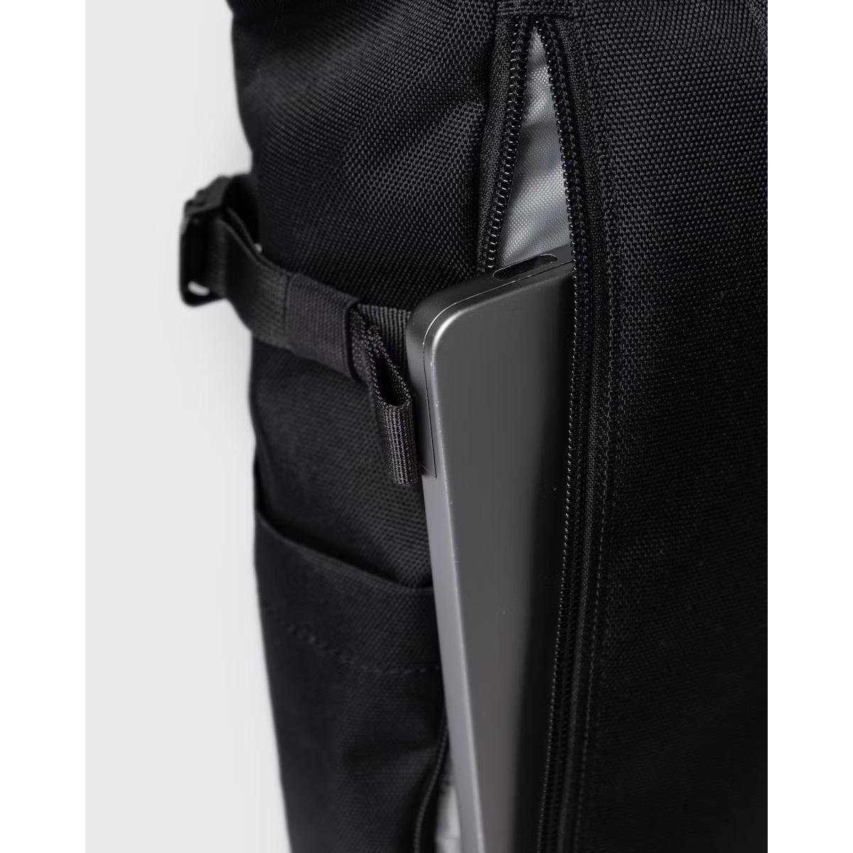 product/s/a/sandqvist_251404995_black-black-with-black-leather_6.jpg