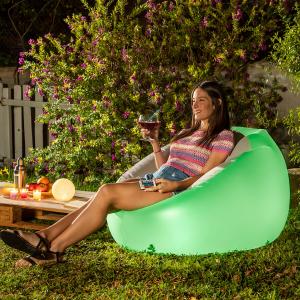 v0103729-fauteuil-gonflable-avec-led-et-lelecommande-innovagoods-chight-multicouleur-tu