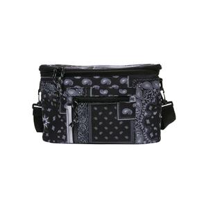 tb5117-00826-sac-isotherme-urban-classics-bandana-patchwork-print-cooling-noir-blanc-tu