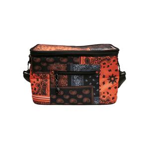 tb5117-01197-sac-isotherme-urban-classics-bandana-patchwork-print-cooling-noir-orange-tu